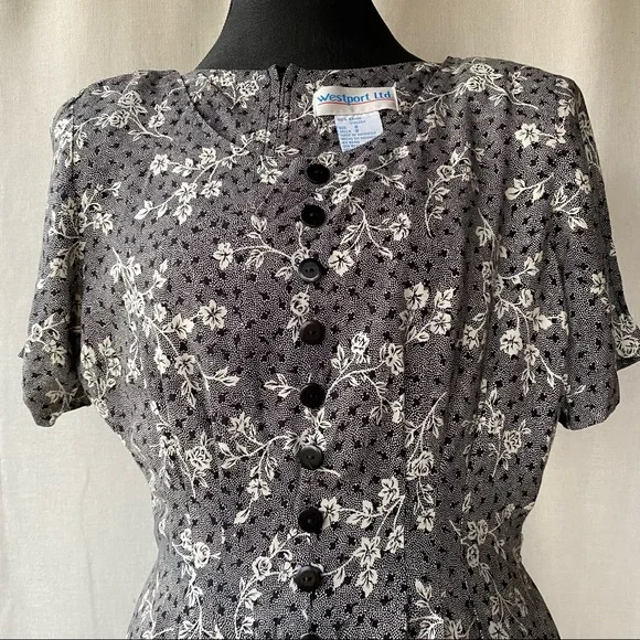 Vintage Floral Skort Romper - Picture 6 of 10